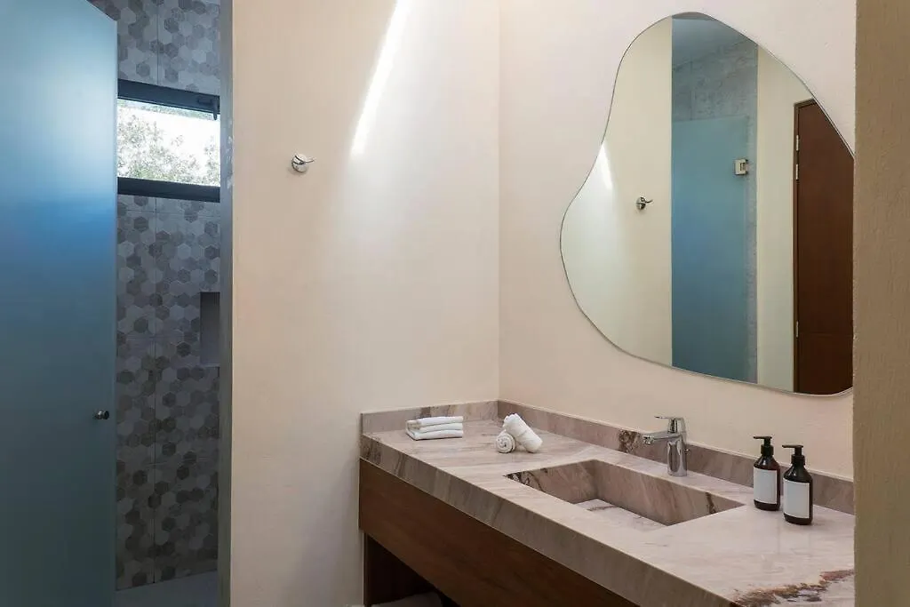 טולום Luxury Villa At Exclusive Gated Community La Privada Aldea Zama, 5 Bedroom Private Pool & Concierge Service מקסיקו