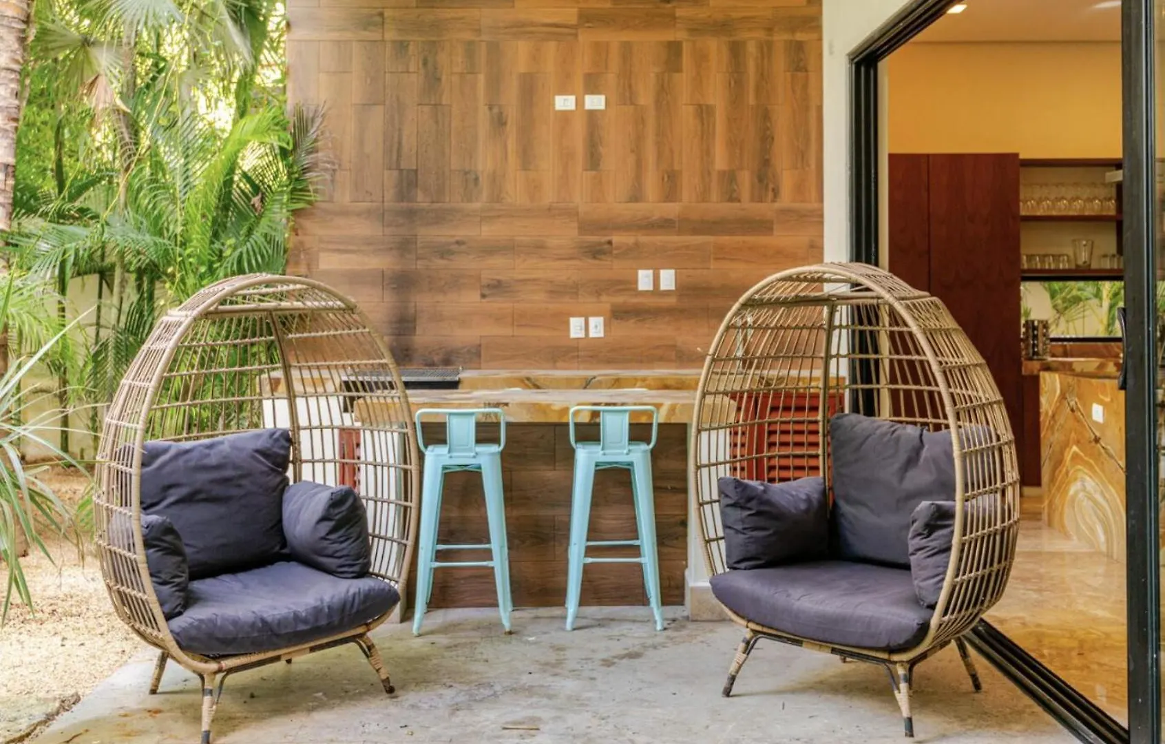 Luxury Villa At Exclusive Gated Community La Privada Aldea Zama, 5 Bedroom Private Pool & Concierge Service Tulum